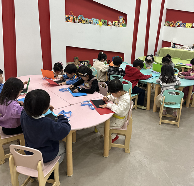 表现尤为出